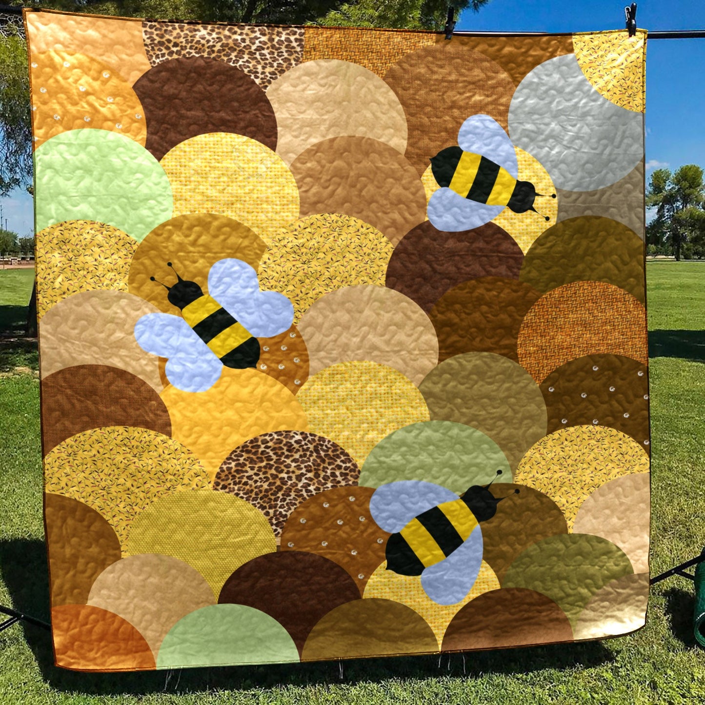 Bee CL070634 Quilt Blanket