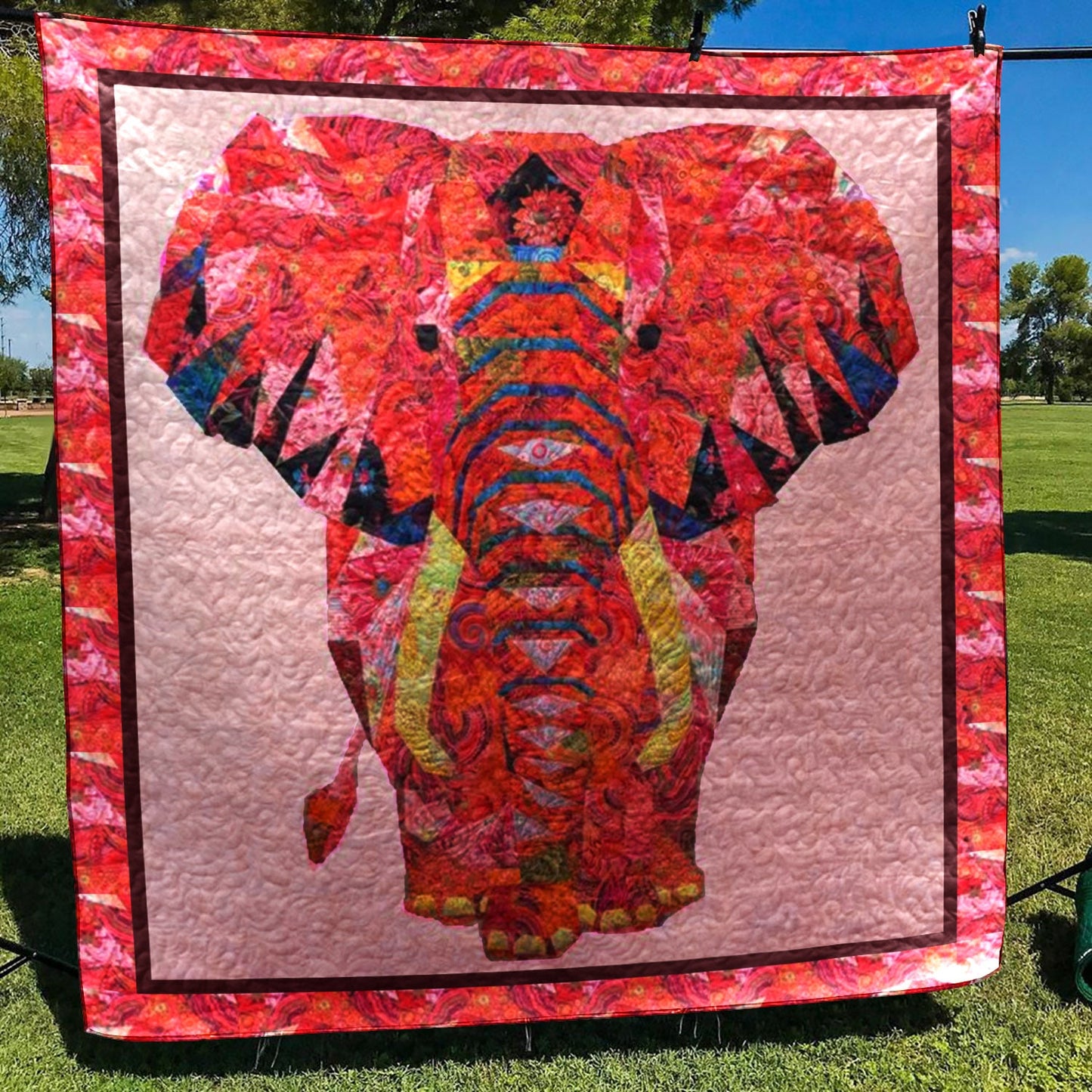 Elephant TU080703A TBG Quilt Blanket