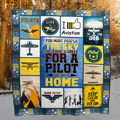 Pilot TN180709 Quilt Blanket