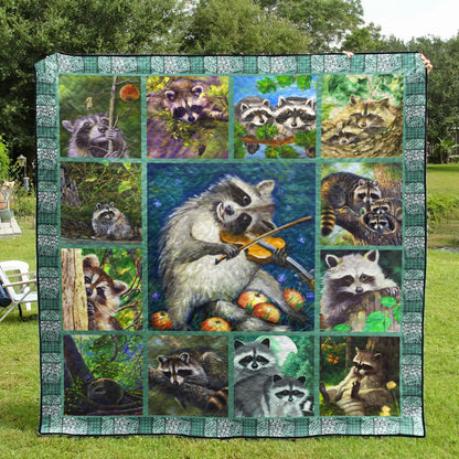 Racoon QV210529 Quilt Blanket