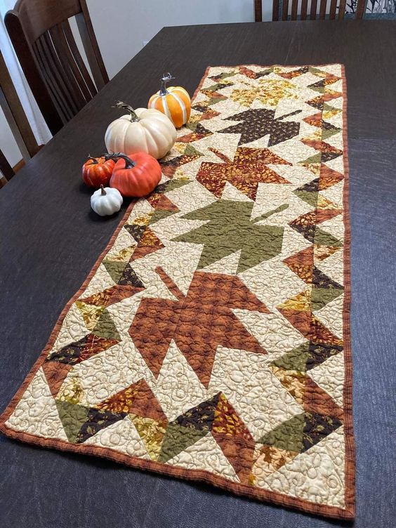 Autumn Leaves CLA130324081 Quilted Table Runner