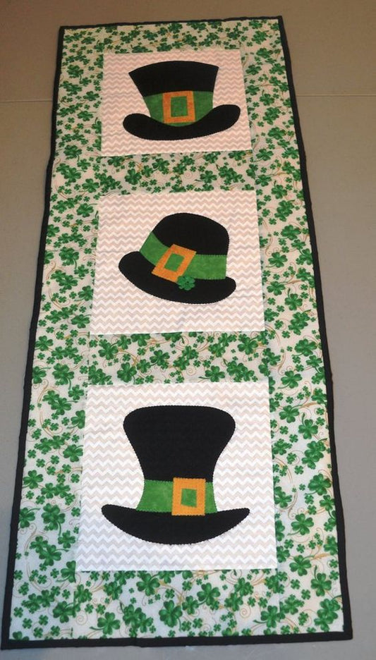 St. Patrick's Day CLA130324170 Quilted Table Runner