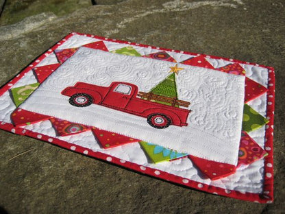 Christmas Truck CLA21112384 Quilted Placemats