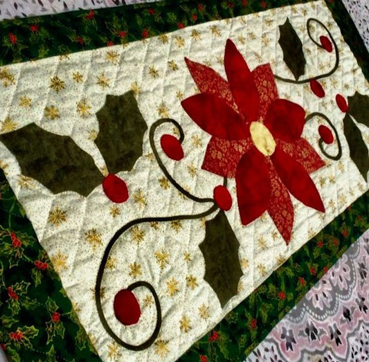 Flower CLA201223098 Quilted Table Runner