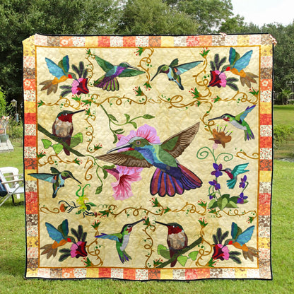 Hummingbird ML050617 Quilt Blanket