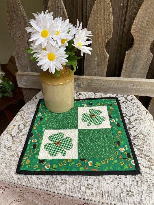 Shamrock CLA120324089 Quilted Placemats