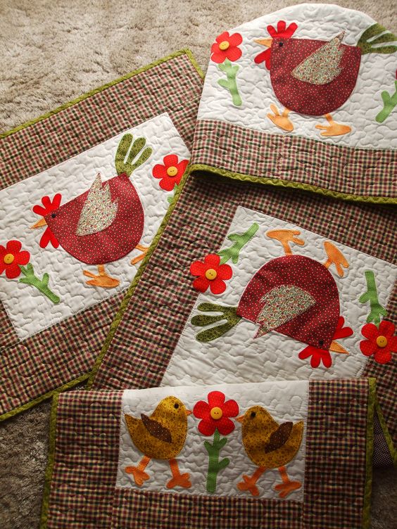 Chicken CLA04122351 Quilted Placemats