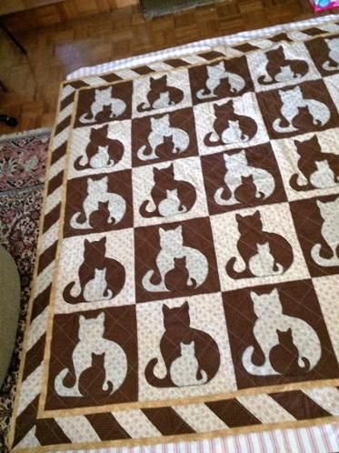 Cat CLA20112351 Quilt Blanket