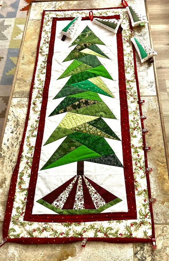 Christmas Tree CLA271223023 Quilted Table Runner