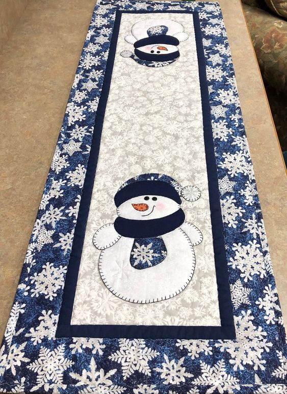 Snowman CLA140324092 Quilted Table Runner