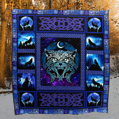 Wolf HM110530 Quilt Blanket