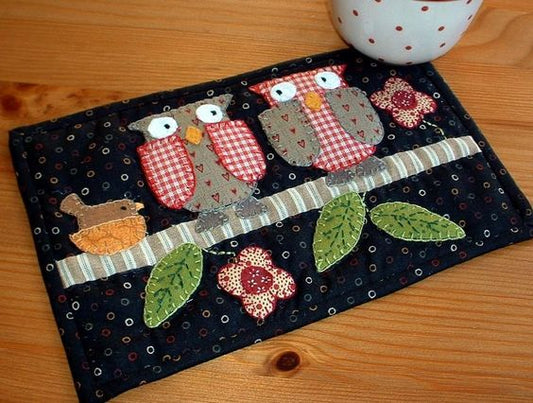 Night Owl CLA060123088 Quilted Placemats