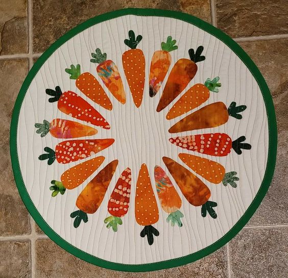 Carrot CLA29122325 Quilted Round Mat