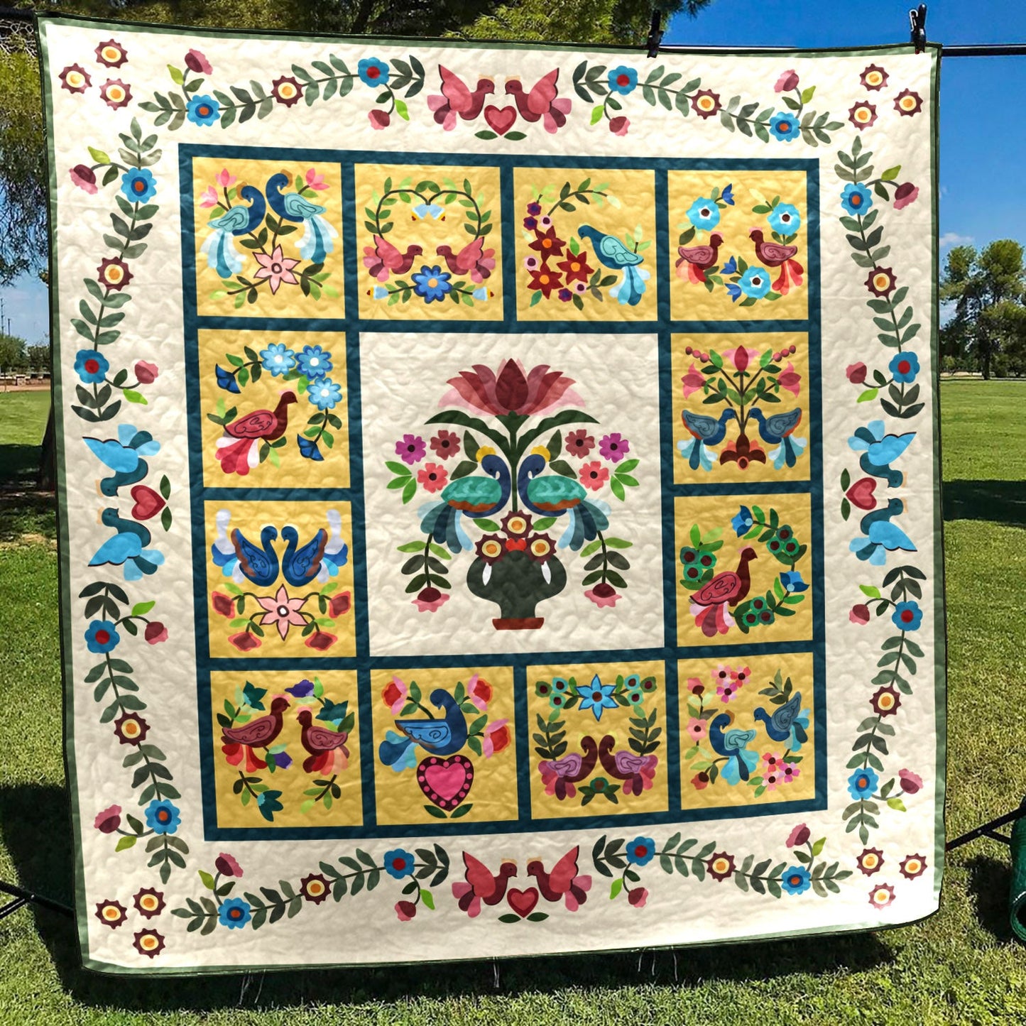 A Little Bird CLA1710004Q Quilt Blanket