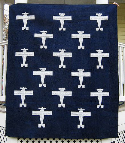 Airplane CLA0910010Q Quilt Blanket