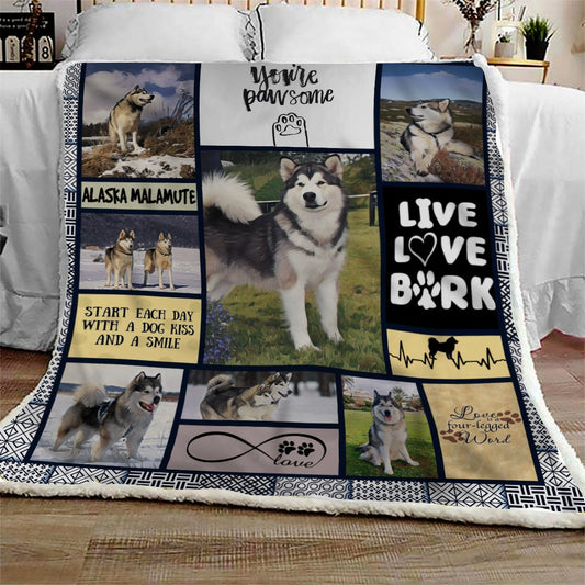 Alaskan Malamute Pawsome CL10100010MDF Sherpa Fleece Blanket