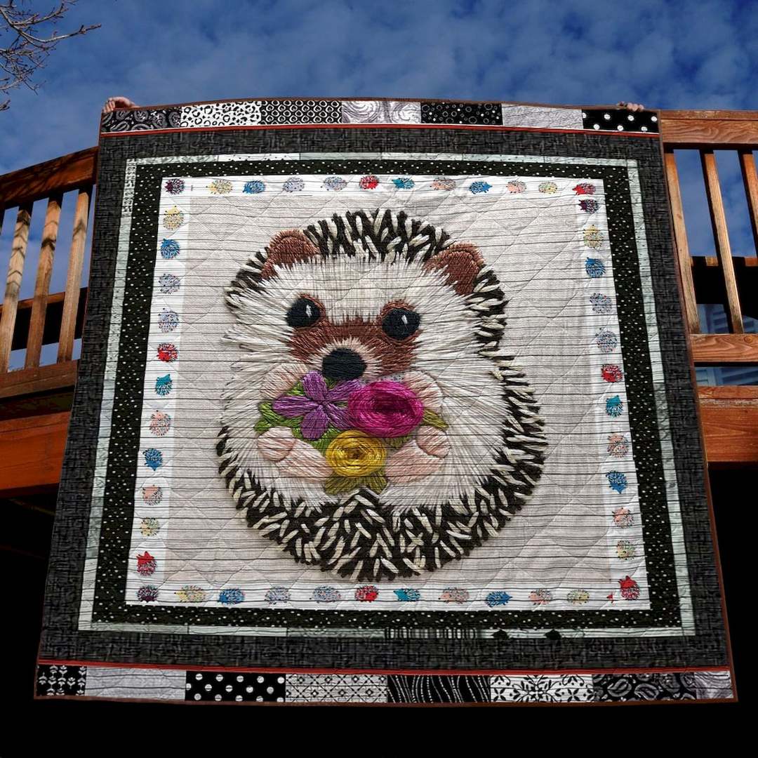 Baby Hedgehog CLT180604 Quilt Blanket