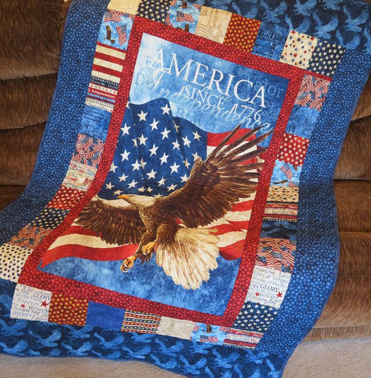 Bald Eagle Patriotic CLM0411006 Quilt Blanket