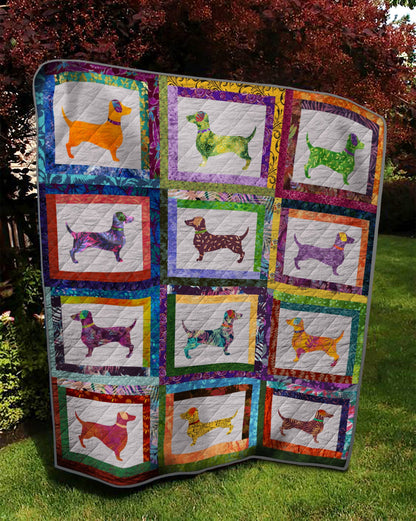 Batik Dachshund TD21110839 Quilt Blanket