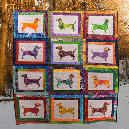 Batik Dachshund TD21110839 Quilt Blanket