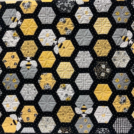 Bee CLA0710040Q Quilt Blanket