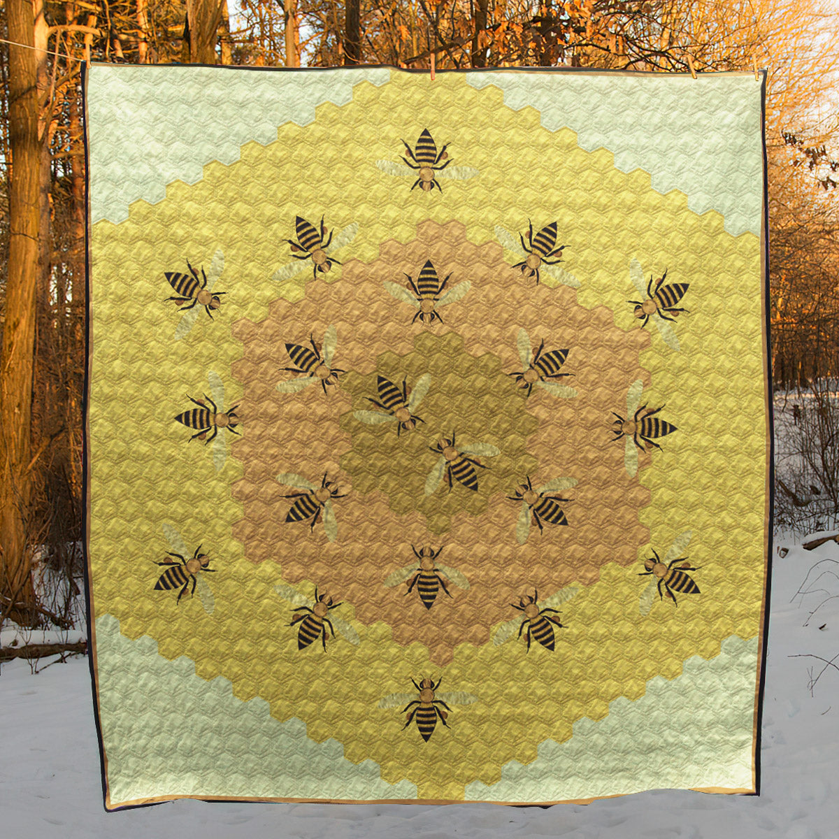 Bee CLA240666 Quilt Blanket