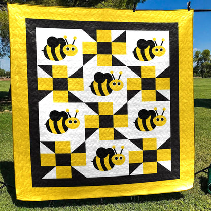 Bee CLP0611025Q Quilt Blanket