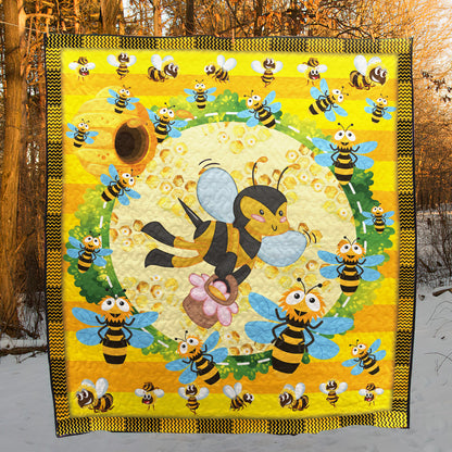 Bee CLP290604 Quilt Blanket