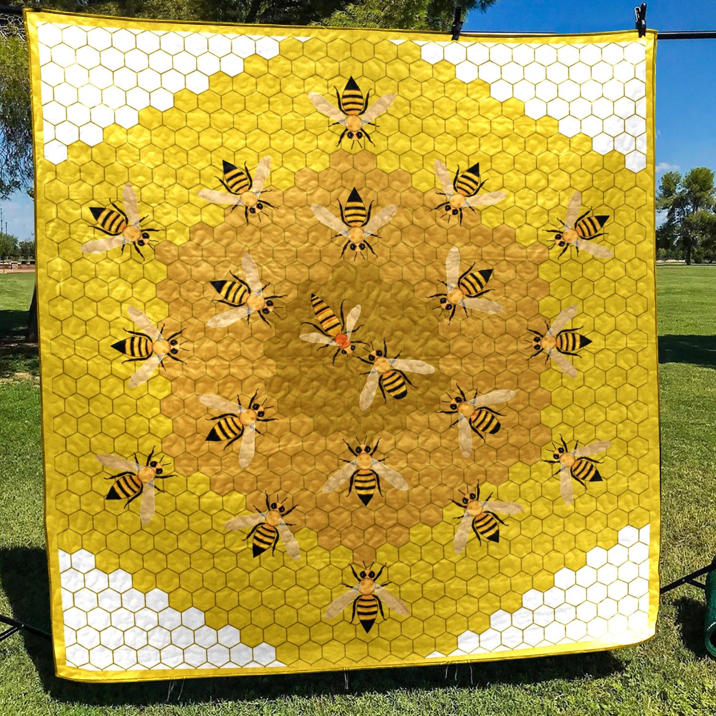 Bee TD21110830 Quilt Blanket