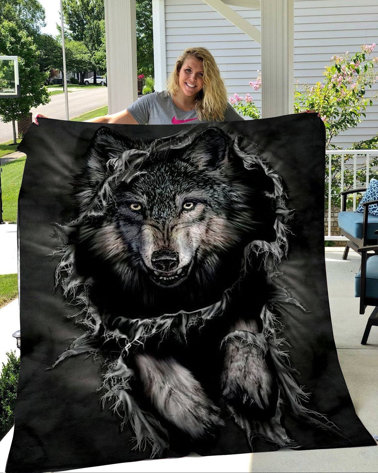 Big Wolf CLM0211019 Sherpa Fleece Blanket
