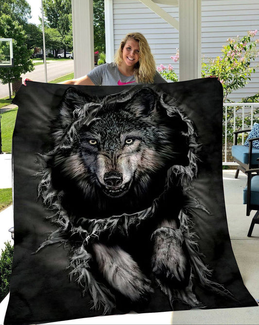 Big Wolf CLM0211019 Sherpa Fleece Blanket