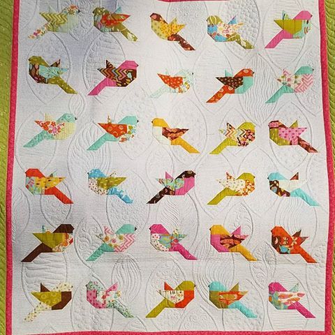 Bird CLA2011054Q Quilt Blanket