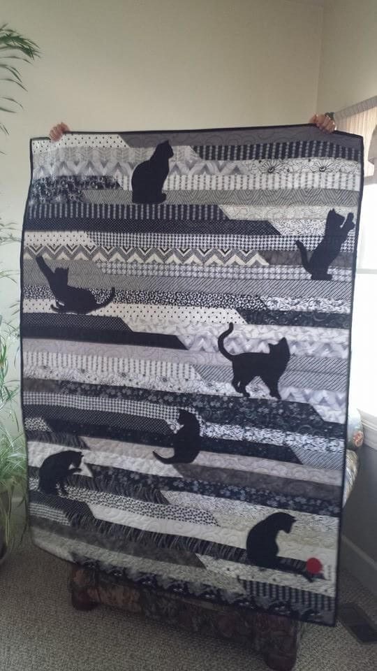 Black Cat CLD240669 Quilt Blanket