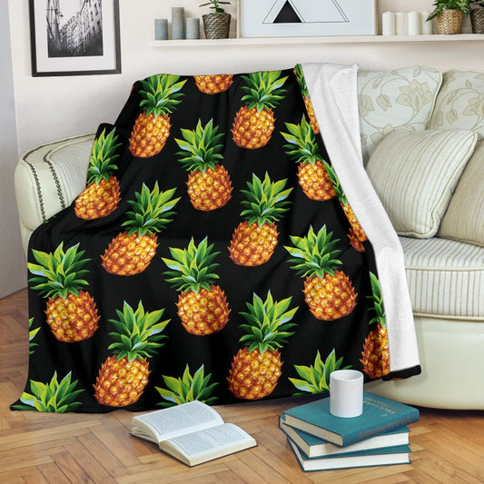 Black Pineapple CL16100072MDF Sherpa Fleece Blanket