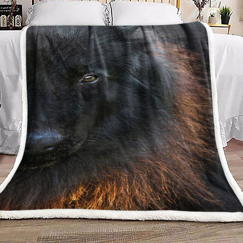 Black Wolf BT0511017F Sherpa Fleece Blanket