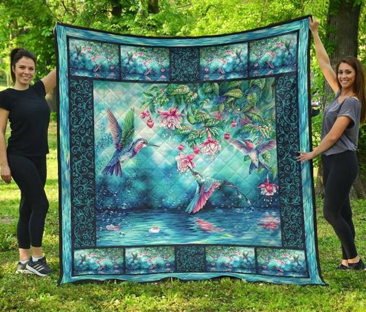 Blue Hummingbird CLA0810040Q Quilt Blanket