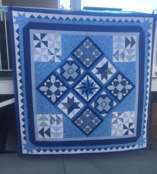 Blue Star Bohemian CLA2810068Q Quilt Blanket