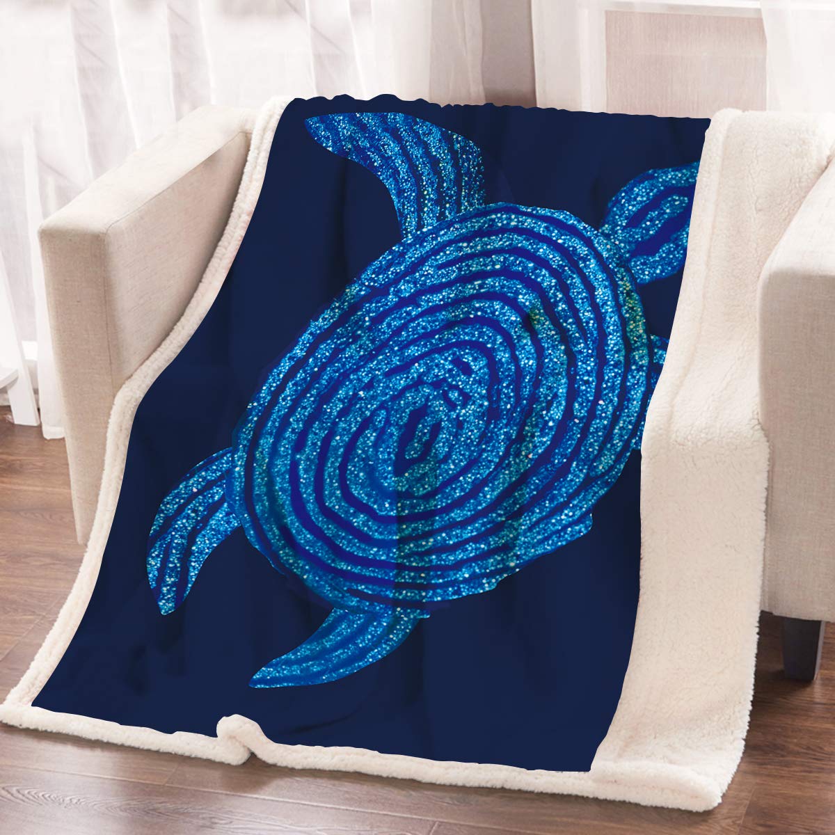 Blue Turtle CLM1810027S Sherpa Fleece Blanket