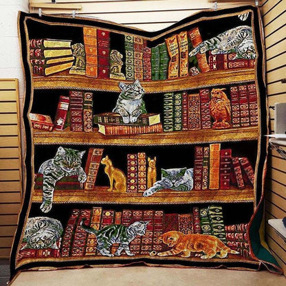 Book And Cat Bon Bon Bon Quil CLA31100504Q Quilt Blanket