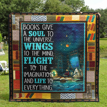 Book Lover CLT170708 Quilt Blanket