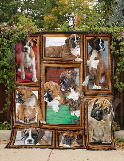 Boxer As Friends CLA31100452Q Quilt Blanket