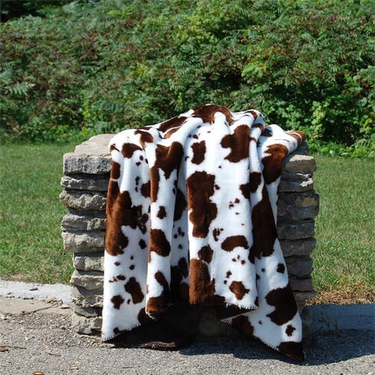 Brown Cow CLM2210010S Sherpa Fleece Blanket