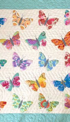 Butterflies CLH2310015Q Quilt Blanket