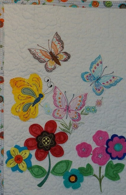 Butterfly And Flower CLA1710086Q Quilt Blanket