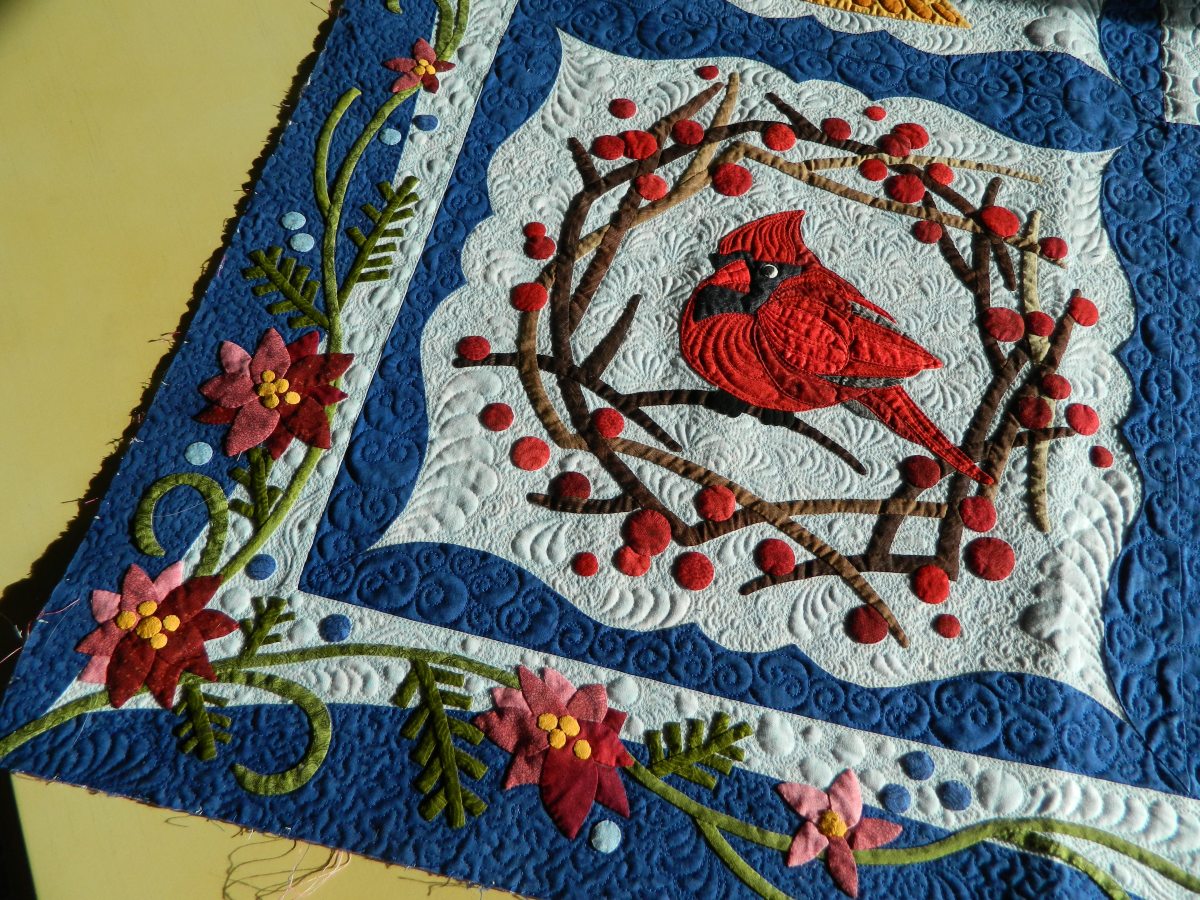 Cardinal CLM1111119 Quilt Blanket