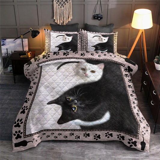 Black And White Cat Quilt Bedding Set HN2508002QBST