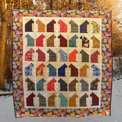 Cat CLA200640 Quilt Blanket