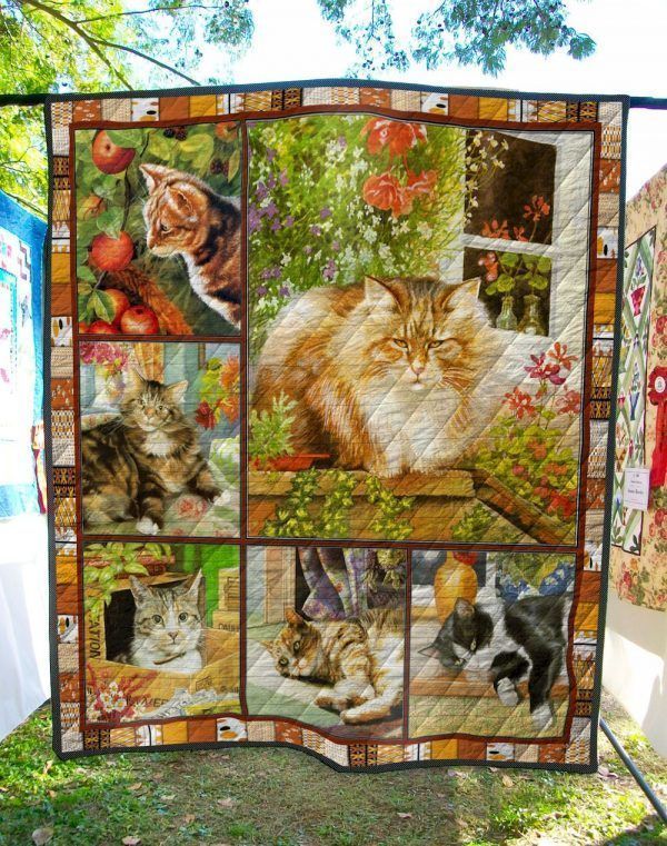 Cat Cat In Garden CLA18120735Q Quilt Blanket