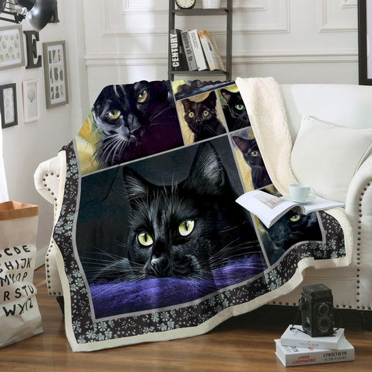 Cat CL240908MDF Sherpa Fleece Blanket