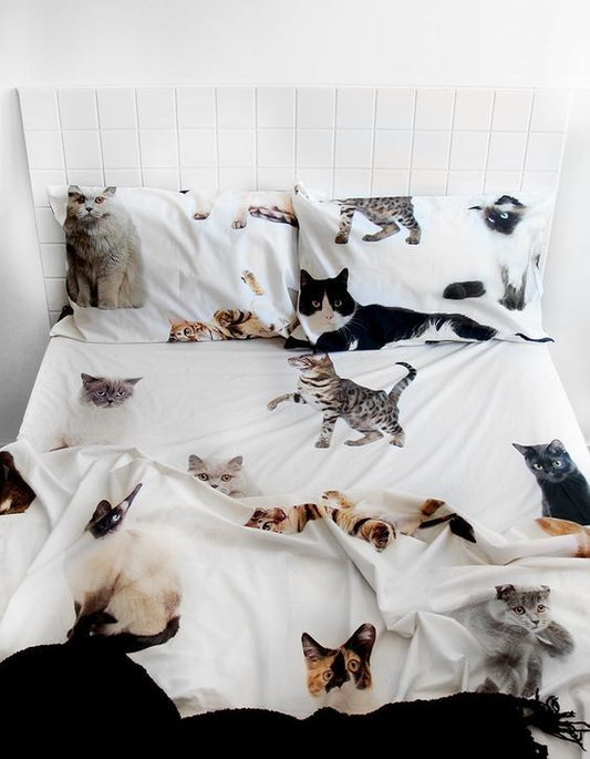 Cat CLM2810114B Bedding Sets